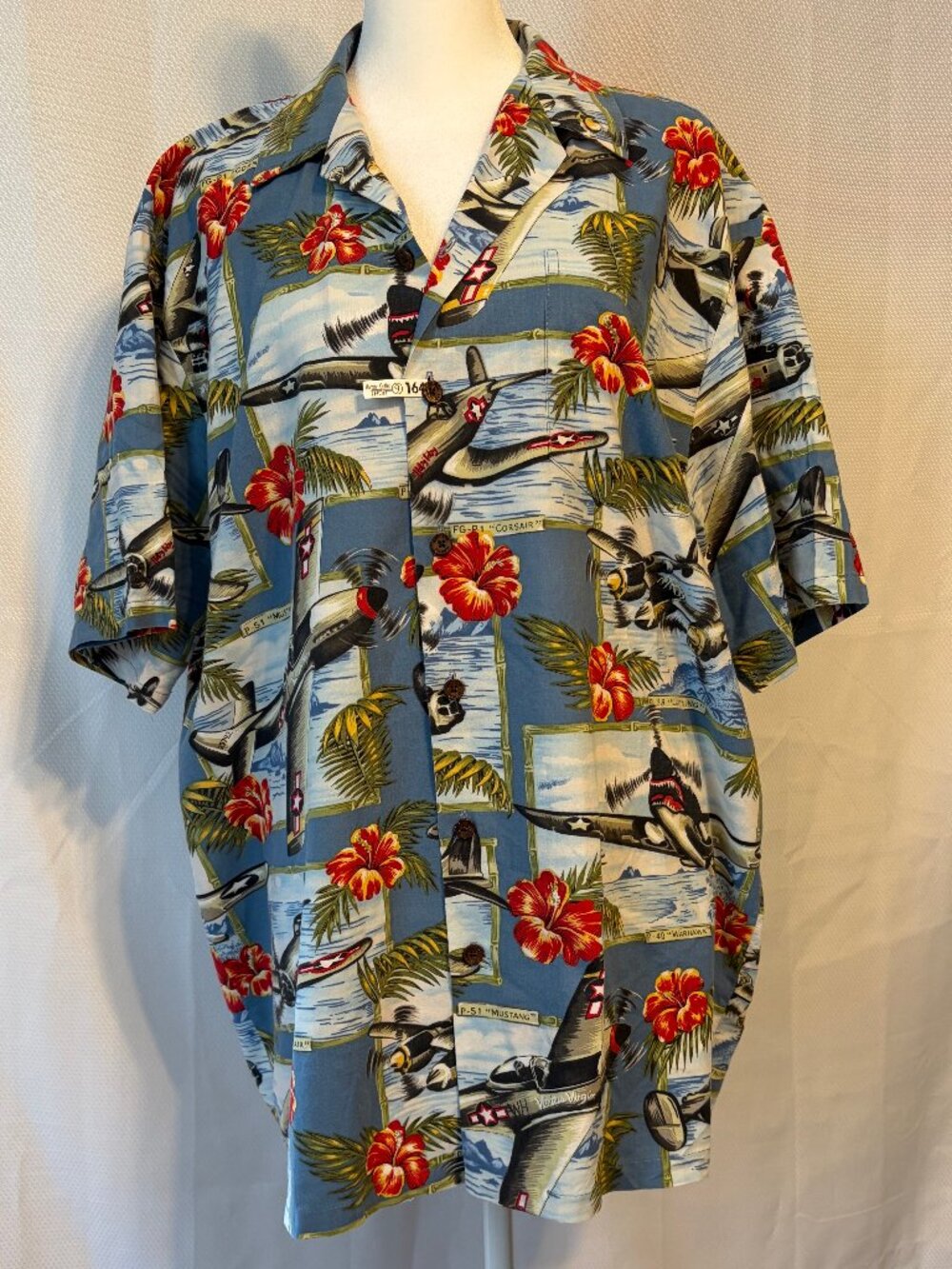 Vintage Kalaheo Men's WWII Fighter Planes Hawaiian Aloha Shirt